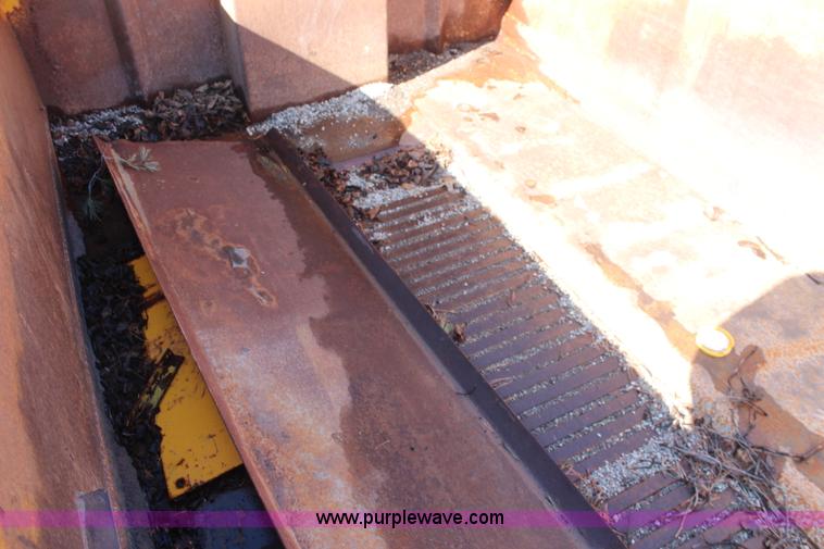 image for item K8764 1999 Freightliner FL80 dump truck