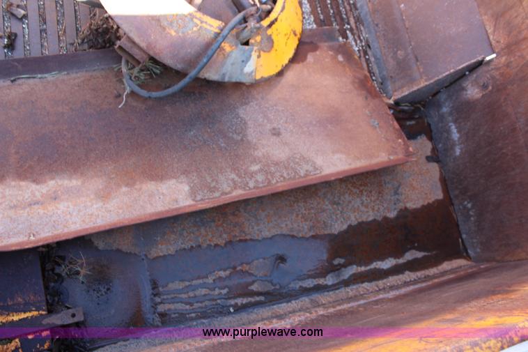 image for item K8764 1999 Freightliner FL80 dump truck