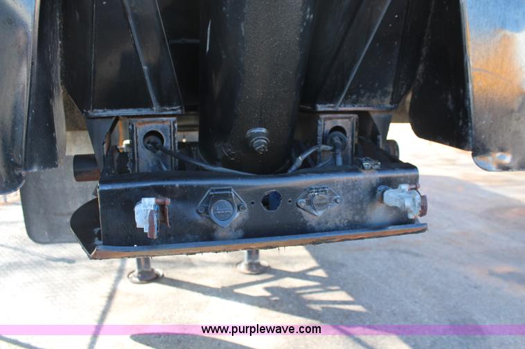 image for item K8766 1997 Midland barrel bed end dump trailer