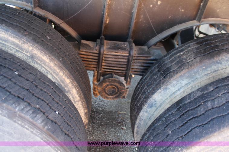 image for item K8766 1997 Midland barrel bed end dump trailer