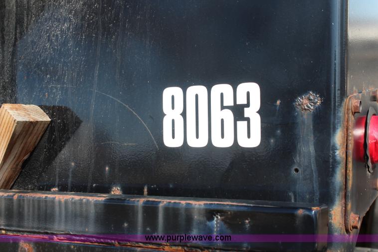 image for item K8766 1997 Midland barrel bed end dump trailer