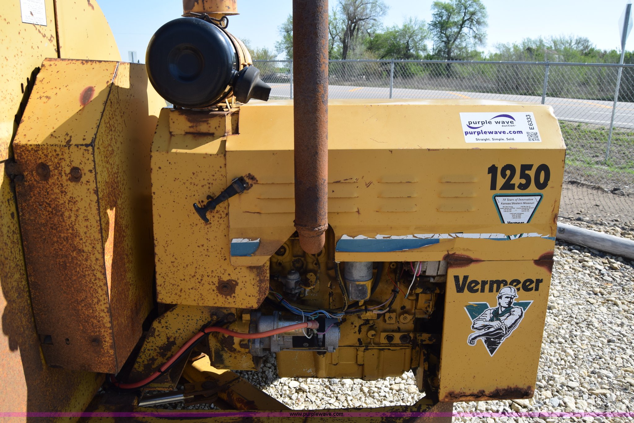 1991 Vermeer 1250 chipper in Hutchinson, KS | Item E6333 sold