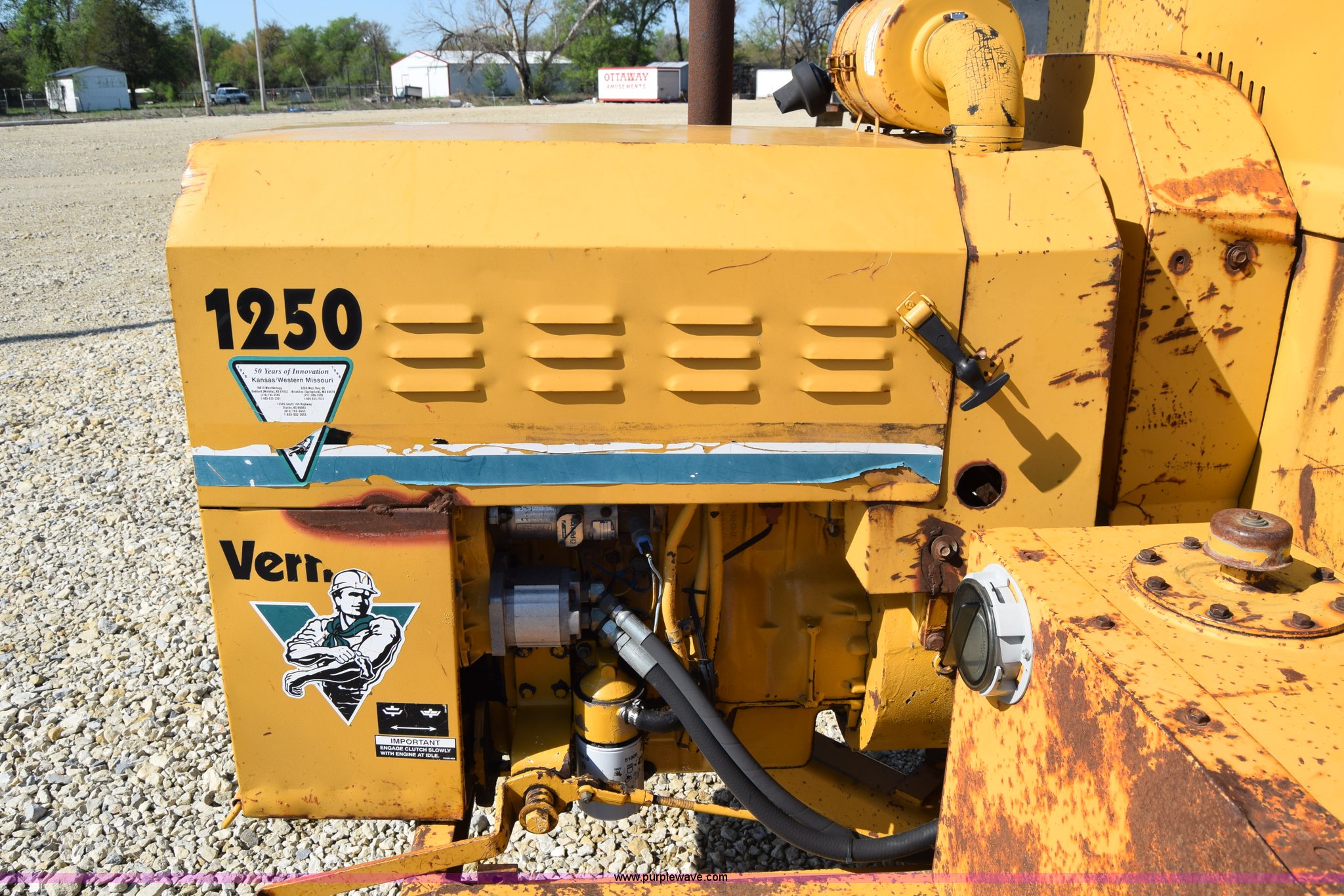 1991 Vermeer 1250 chipper in Hutchinson, KS | Item E6333 sold