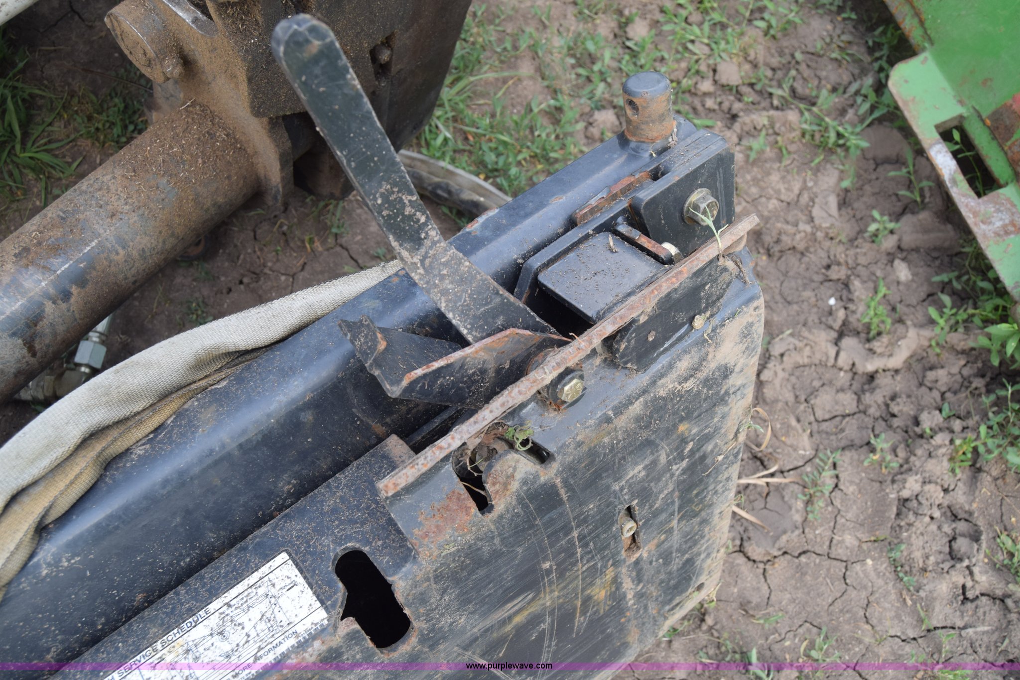 2010 Bobcat tilttatch skid steer attachment in Newton, KS Item E6414