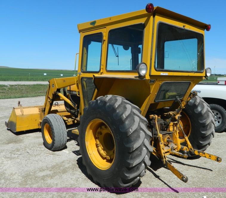 image for item AX9864 John Deere 2155 tractor