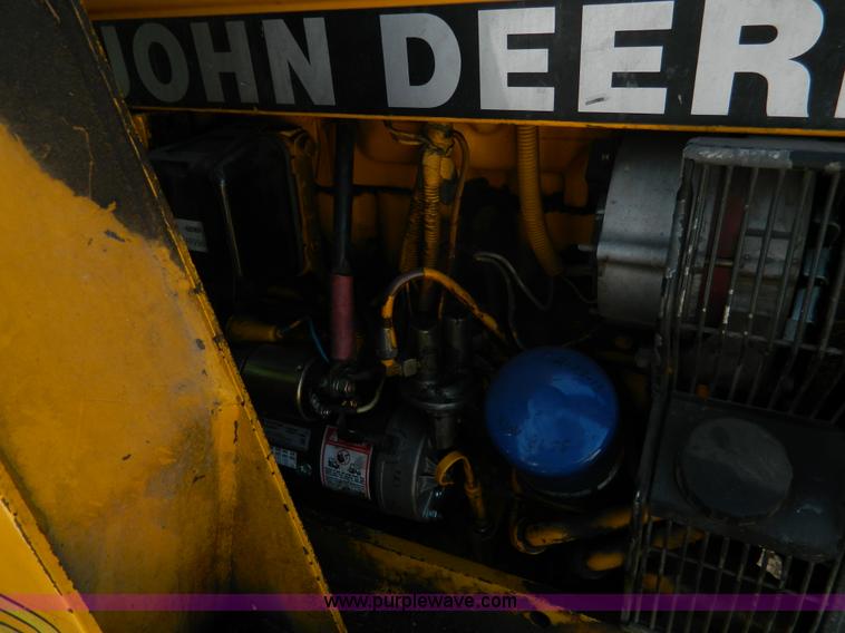 image for item AX9864 John Deere 2155 tractor