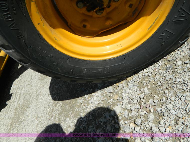 image for item AX9864 John Deere 2155 tractor