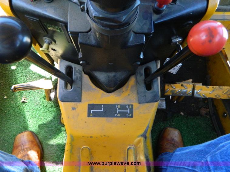 image for item AX9864 John Deere 2155 tractor