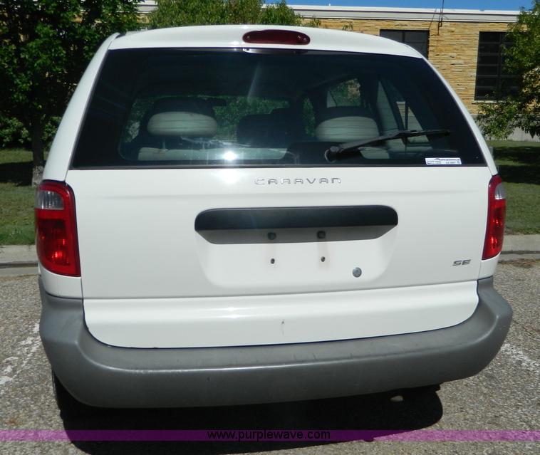 image for item AX9867 2001 Dodge Caravan SE van