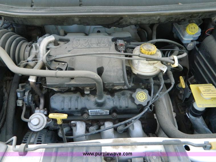 image for item AX9867 2001 Dodge Caravan SE van