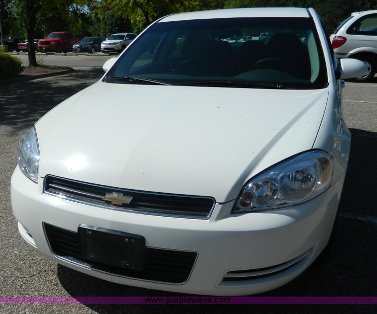 image for item AX9868 2009 Chevrolet Impala LS