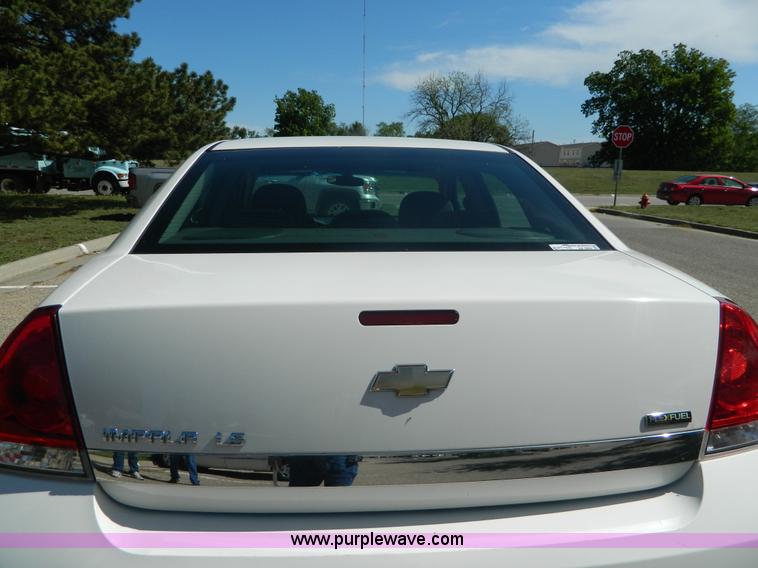 image for item AX9868 2009 Chevrolet Impala LS