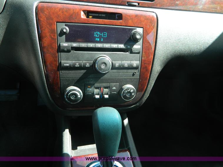 image for item AX9868 2009 Chevrolet Impala LS