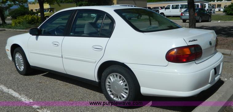 image for item AX9869 2003 Chevrolet Malibu