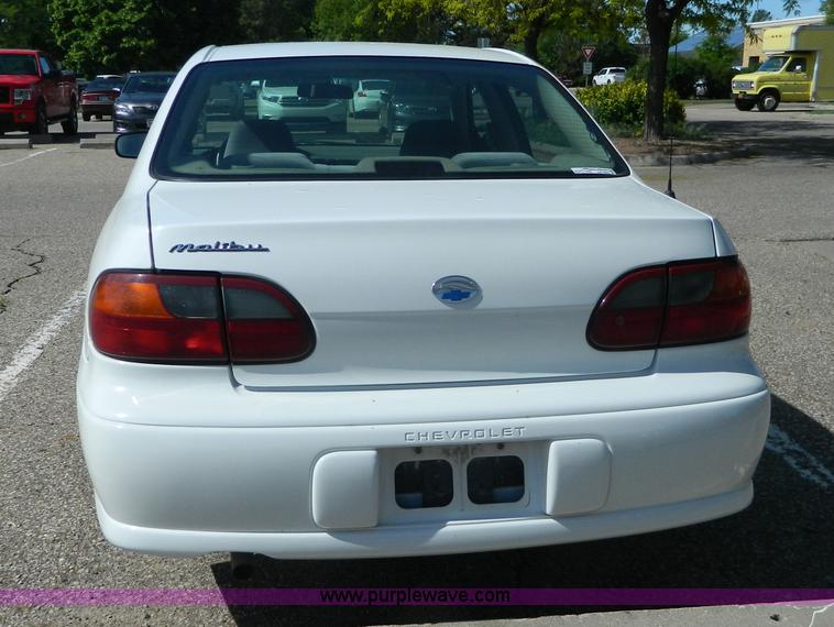 image for item AX9869 2003 Chevrolet Malibu