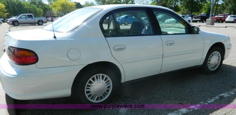 image for item AX9869 2003 Chevrolet Malibu