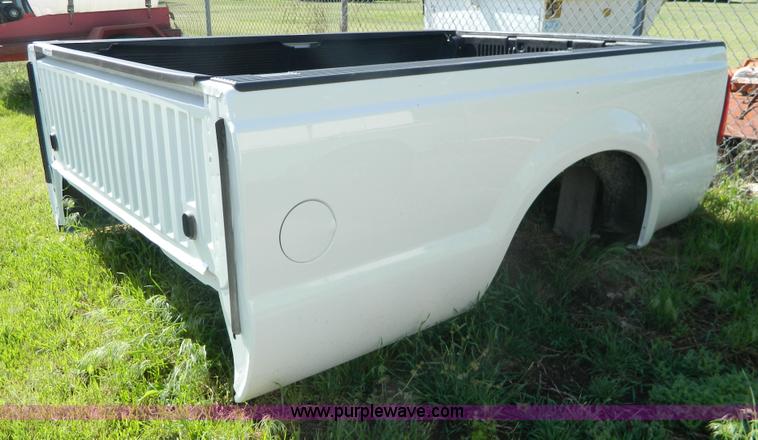 image for item AX9871 Ford Super Duty truck bed