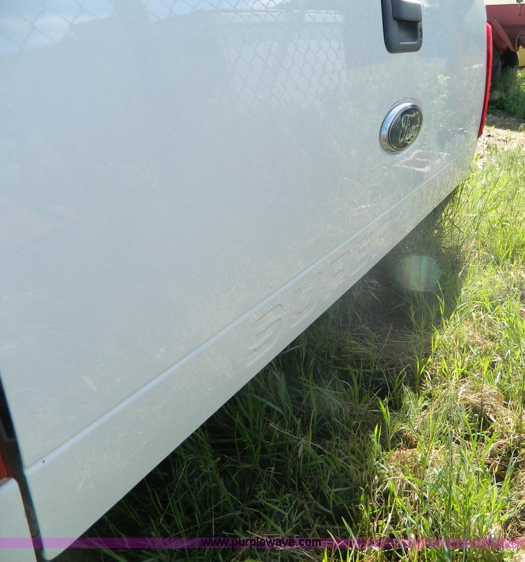 image for item AX9871 Ford Super Duty truck bed