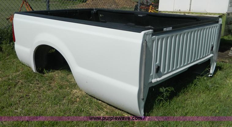 image for item AX9871 Ford Super Duty truck bed