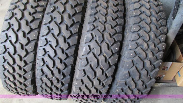 image for item AY9870 (8) Nexen LT235/85R16 tires