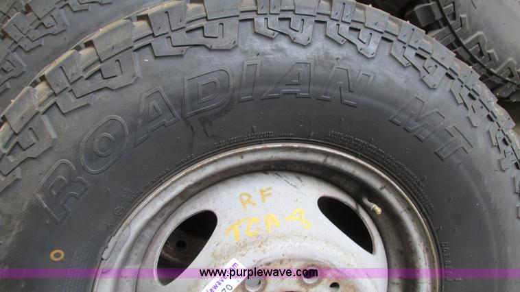image for item AY9870 (8) Nexen LT235/85R16 tires