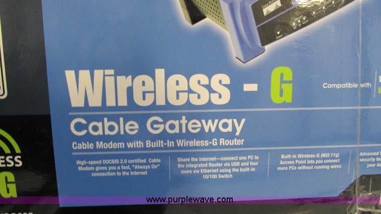 image for item AY9881 Assorted computer accessories