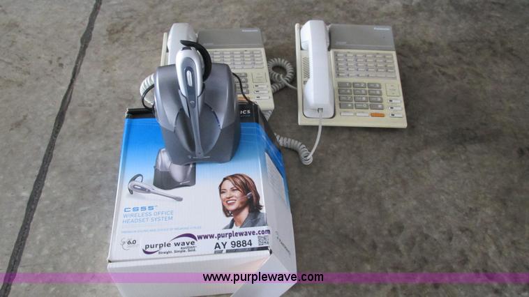 image for item AY9884 Assorted phones