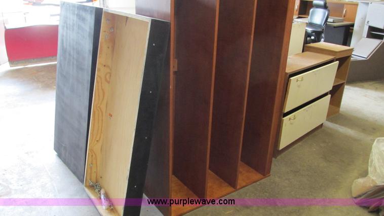 image for item AY9891 Assorted cabinets