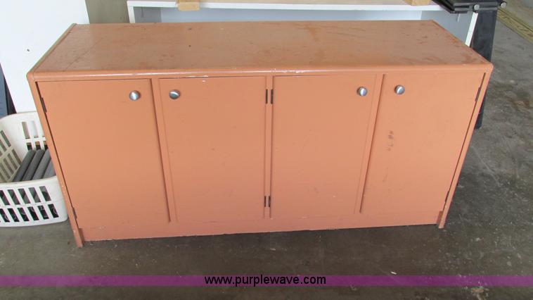 image for item AY9891 Assorted cabinets