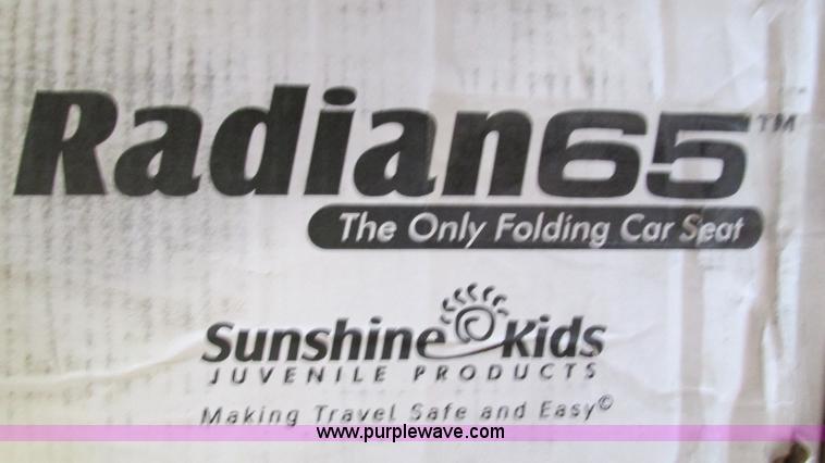 image for item AY9892 (8) Radian 65 child's safety seats