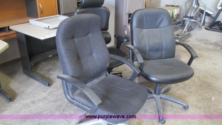 image for item AY9894 Assorted furniture