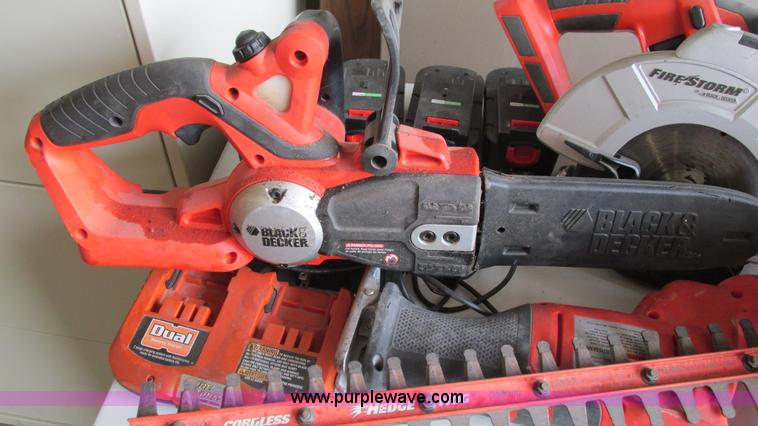image for item AY9897 Assorted Black & Decker power tools
