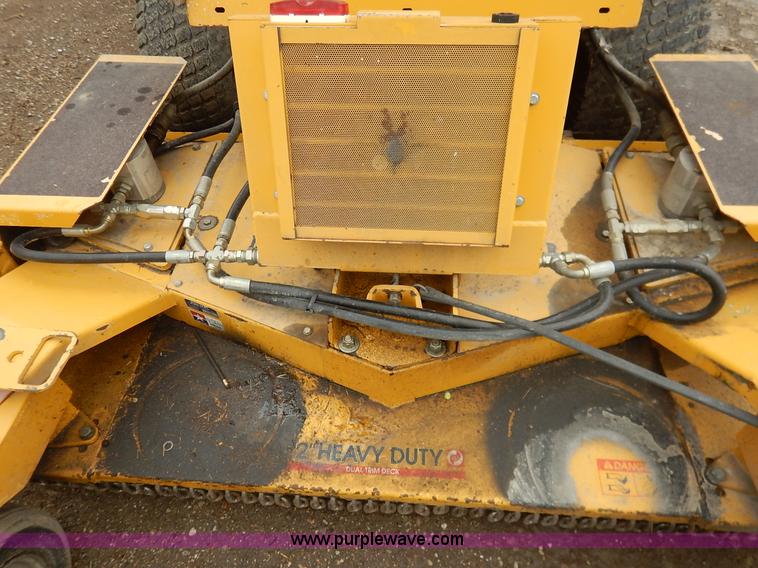 image for item BJ9674 Hustler 4600 lawn mower