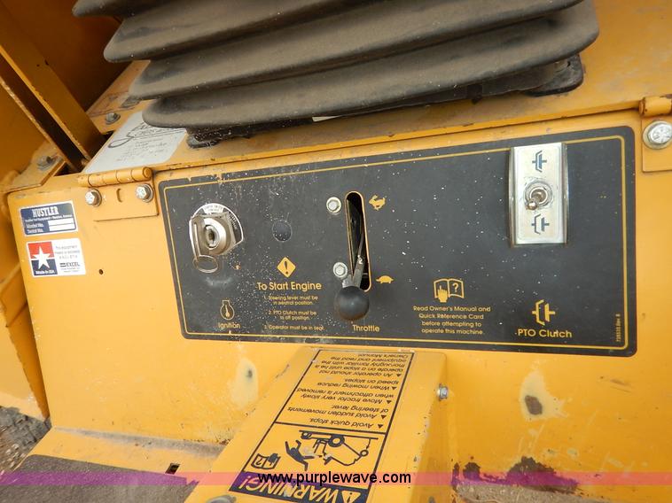 image for item BJ9674 Hustler 4600 lawn mower