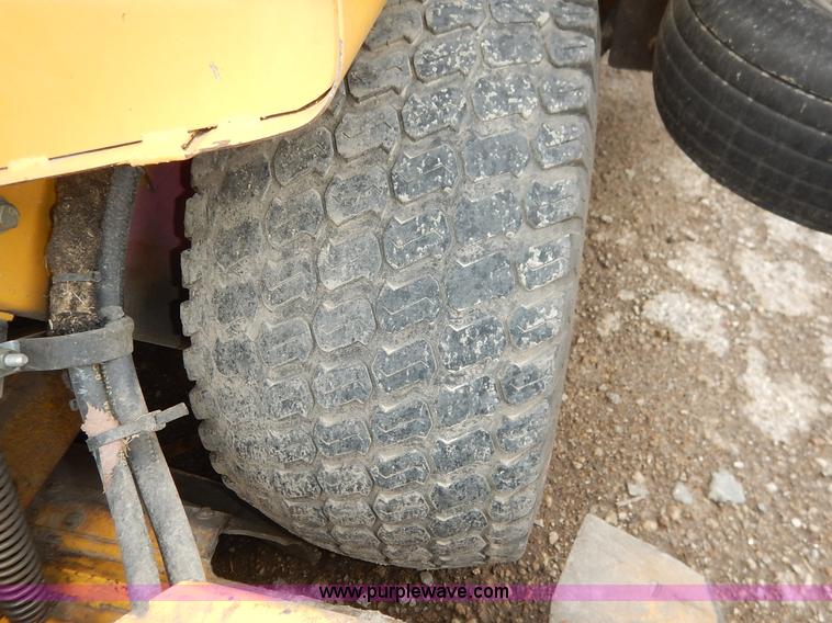 image for item BJ9674 Hustler 4600 lawn mower