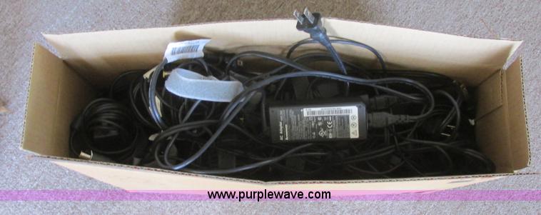 image for item BM9129 (28) Lenovo R61 laptop computers