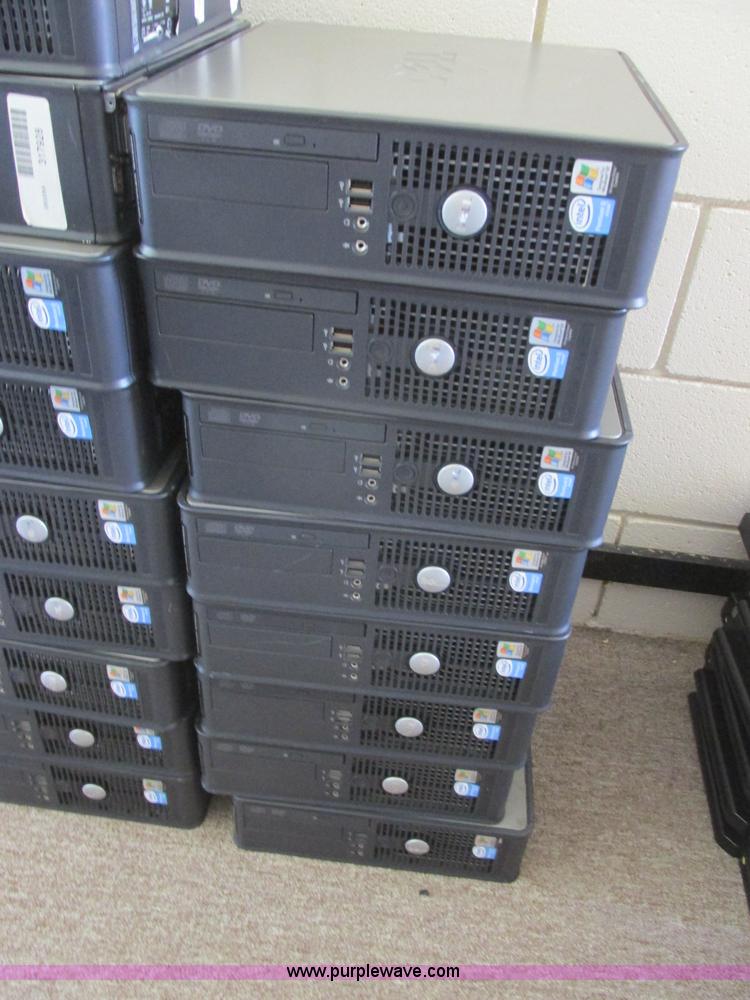 image for item BM9131 (24) Dell Optiplex GX620 computers