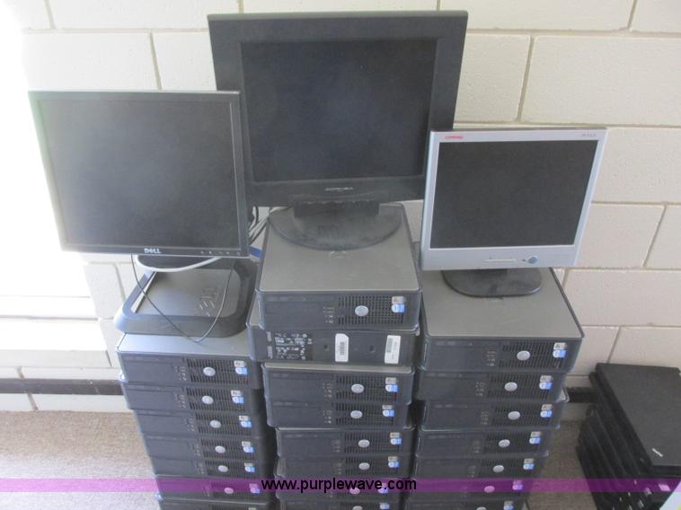 image for item BM9131 (24) Dell Optiplex GX620 computers