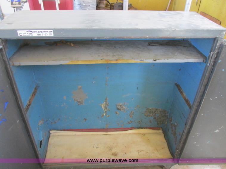 image for item BM9133 Metal cabinet
