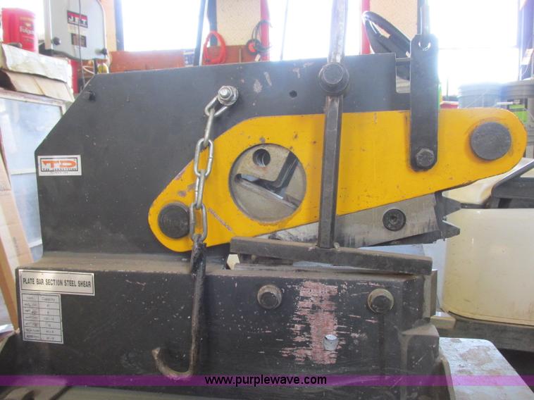 image for item BM9138 TJL plate bar section steel shear