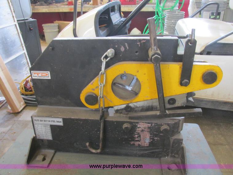 image for item BM9138 TJL plate bar section steel shear
