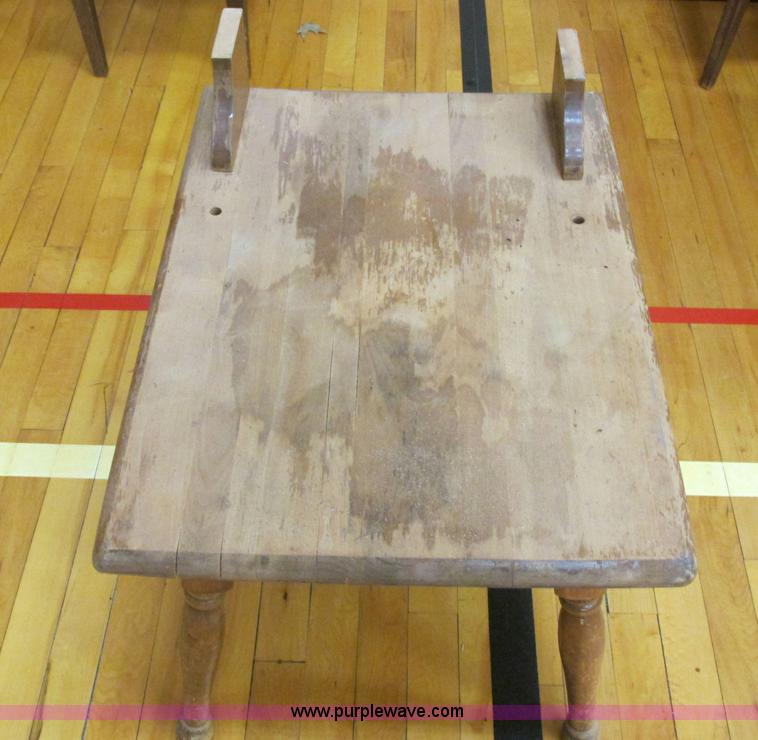 image for item BM9139 Assorted furniture