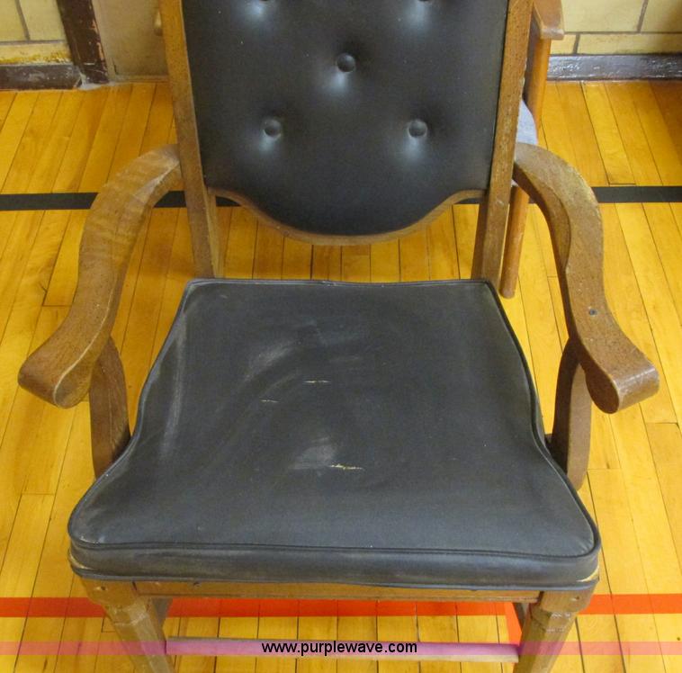 image for item BM9139 Assorted furniture