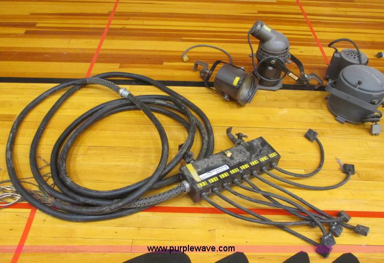 image for item BM9142 (10) assorted stage lights