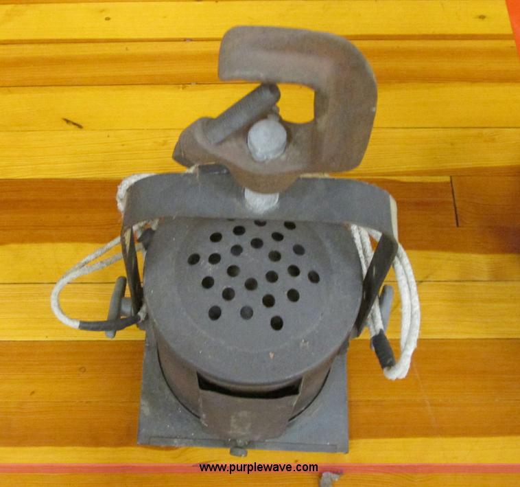 image for item BM9142 (10) assorted stage lights