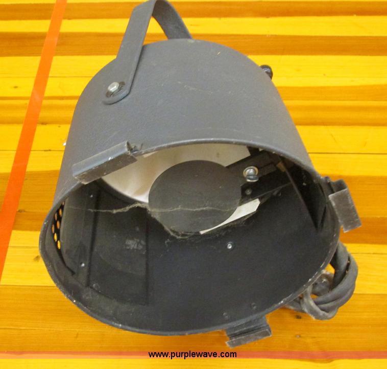 image for item BM9142 (10) assorted stage lights