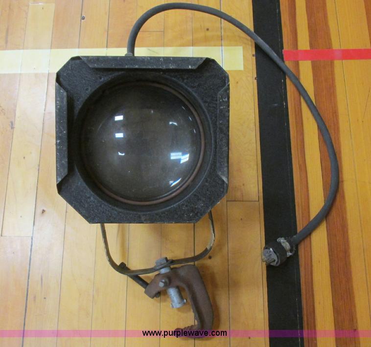 image for item BM9142 (10) assorted stage lights