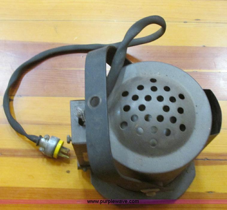 image for item BM9142 (10) assorted stage lights