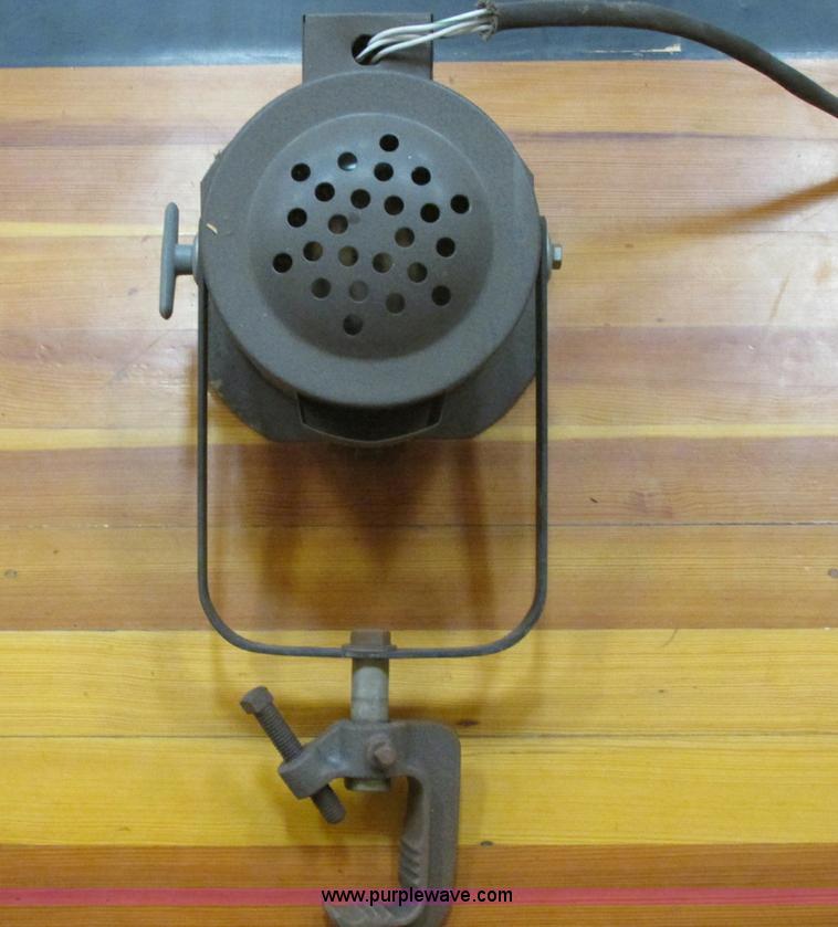 image for item BM9142 (10) assorted stage lights