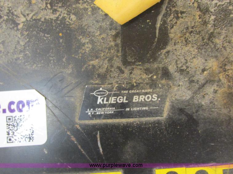 image for item BM9142 (10) assorted stage lights